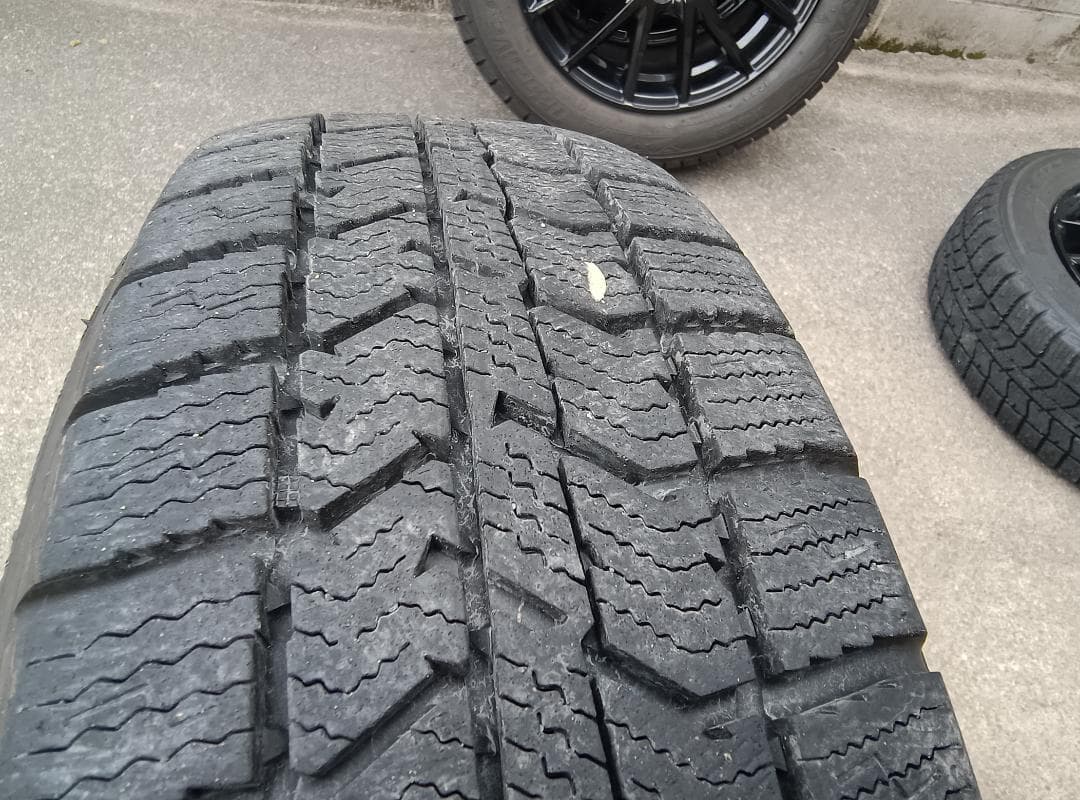 スタッドレスホイール付4本セットトーヨータイヤオブザーブ 155/65/14