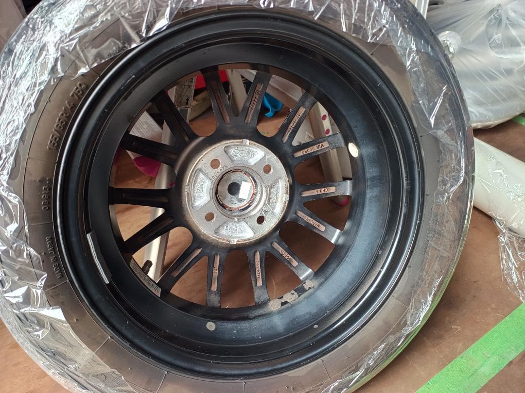 スタッドレスホイール付4本セットトーヨータイヤオブザーブ 155/65/14