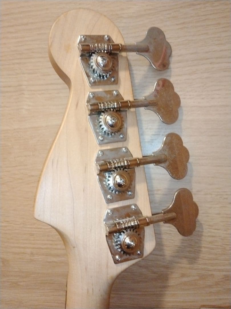 ベース　Bacchus universe BJB-300