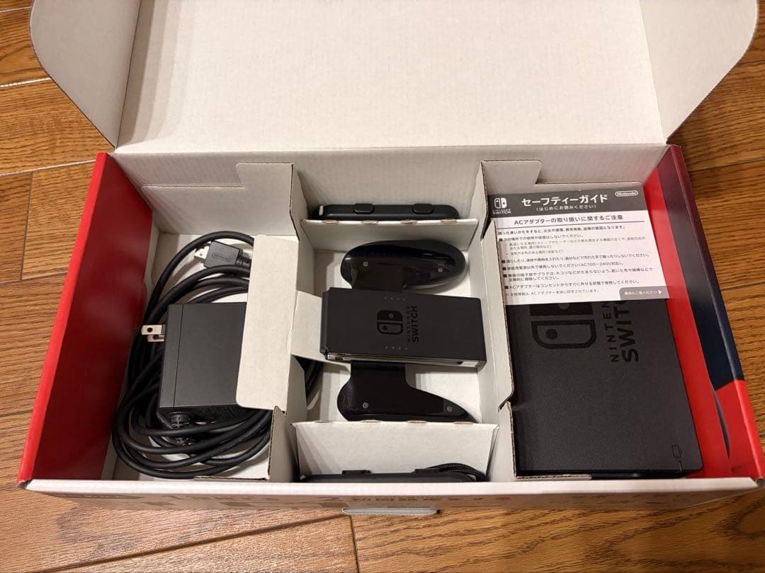 Switch本体　グレー