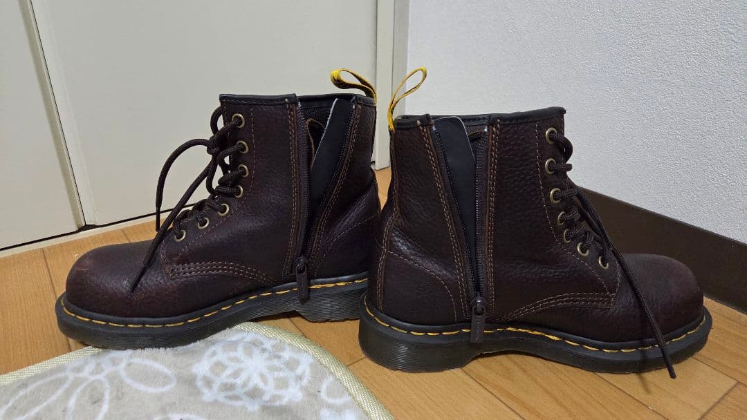 Dr.Martens 靴ブーツ　ブラウン 23-23.5cm
