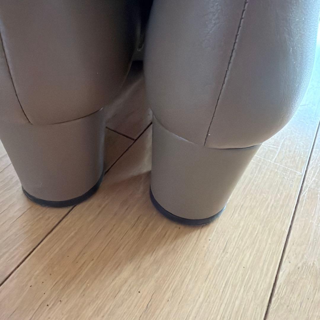 【新品未 使用】BEAUFIT　ショートブーツ