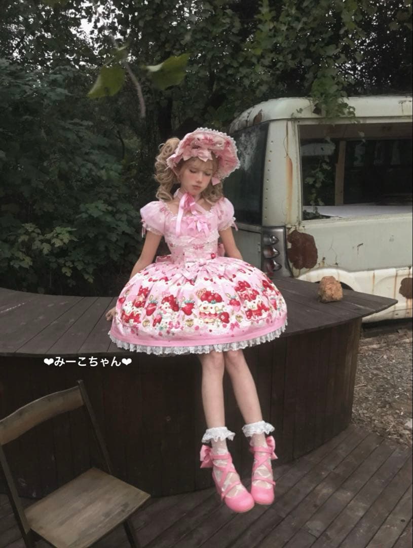 Strawberry 2点セット　甘ロリ　しゅくれどーる　ロリータ　ロリィタ