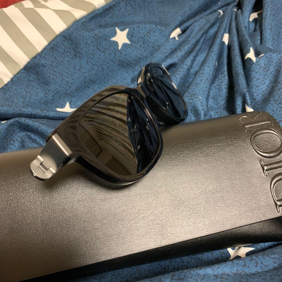 Dior ブラック サングラス ケース付き(値下げ交渉可)
