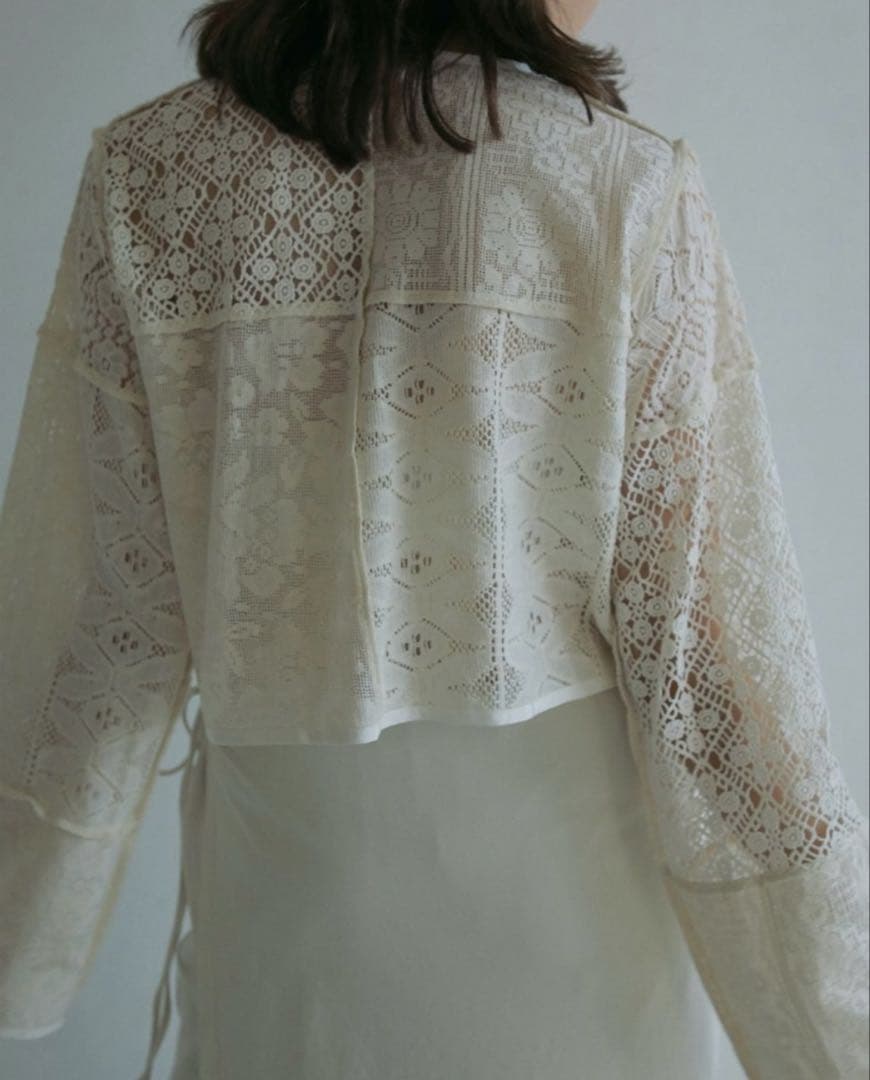 ボタン＆タグ付アンヌークanuke Patchwork LaceCardigan
