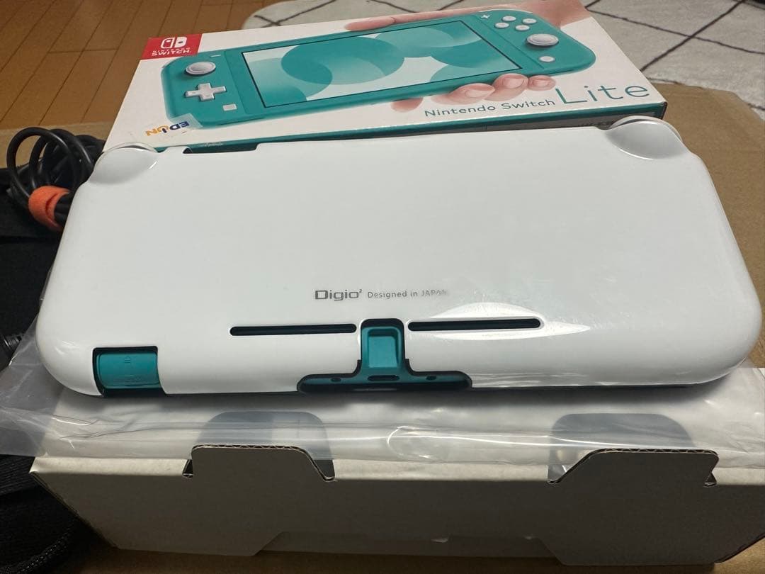 switch switchlite ニンテンドー　スイッチ　ライト 本体