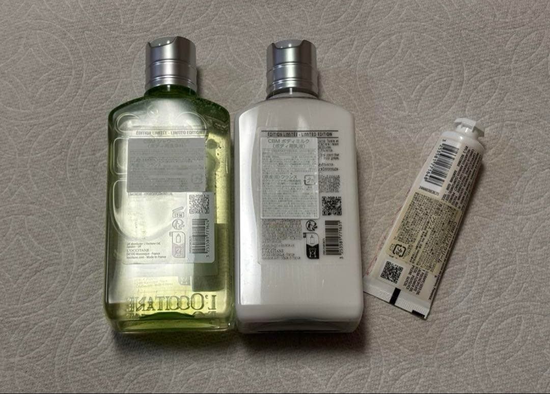 ♢ロクシタン♢ 新品未使用　ホワイトマスカットチェリーブロッサム トリオセット