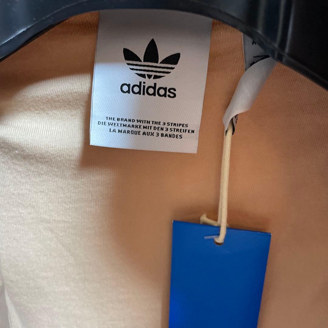 新品　adidas ヌーディベージュ　ジャージ上　メンズS