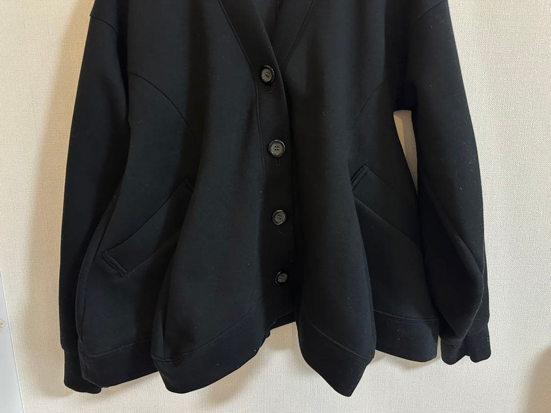 curve drape cardigan ブラック　nagonstans