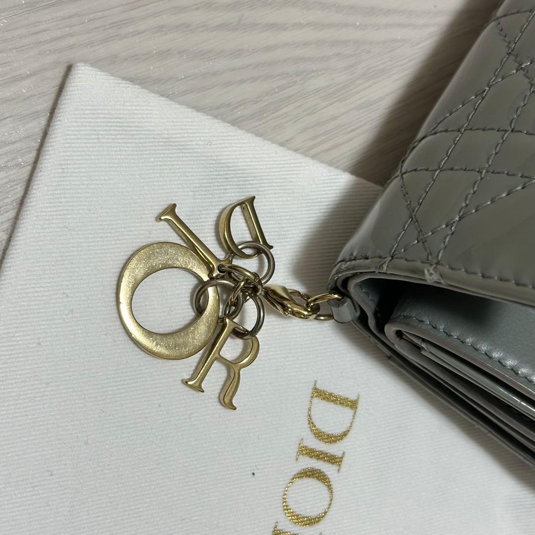 美品 Dior レディディオール パテントレザー 三つ折り財布