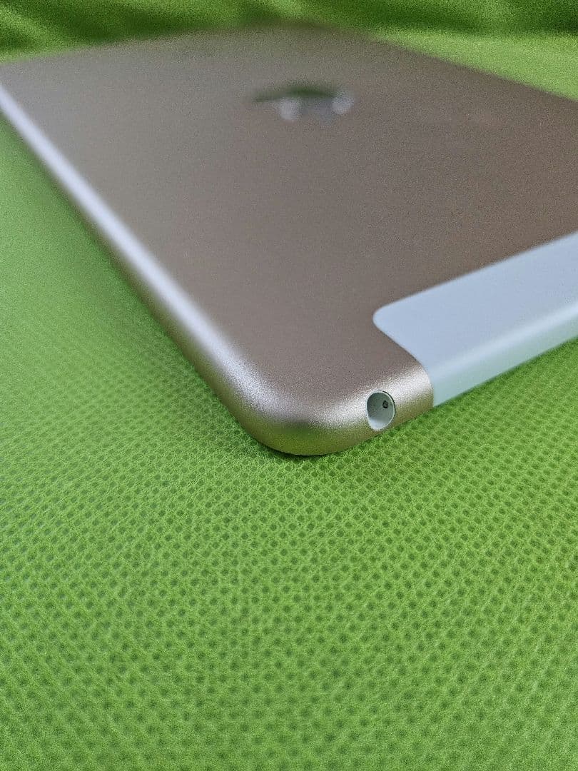 iPad mini4 【代4世代】16GB ゴールド WiFiモデル