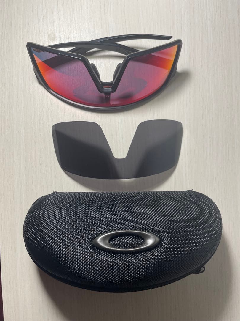 Oakley SUTRO PRIZM ROAD キズあり
