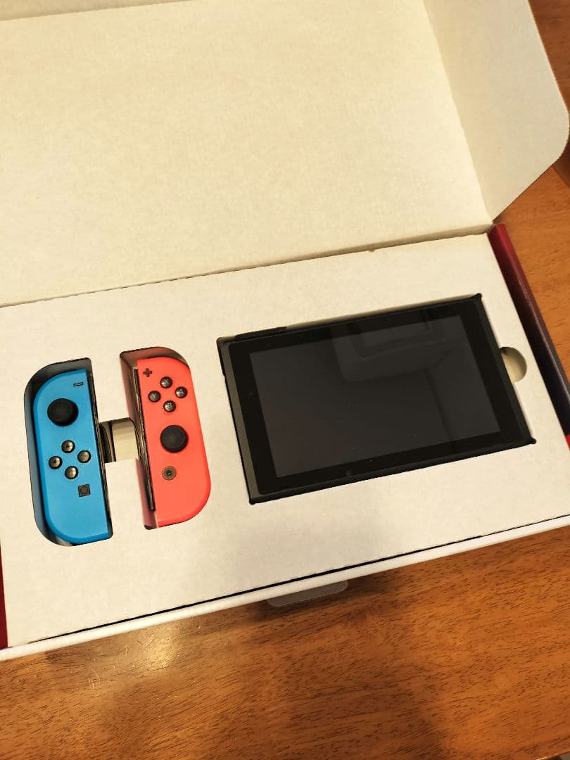 【動作確認済】Nintendo Switch 本体 および付属品