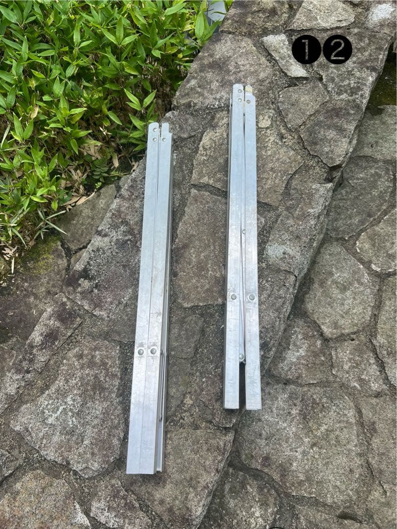 【廃盤品／中古】折りたたみ式アルミ製ハイスタンド２本価格❶❷セット販売