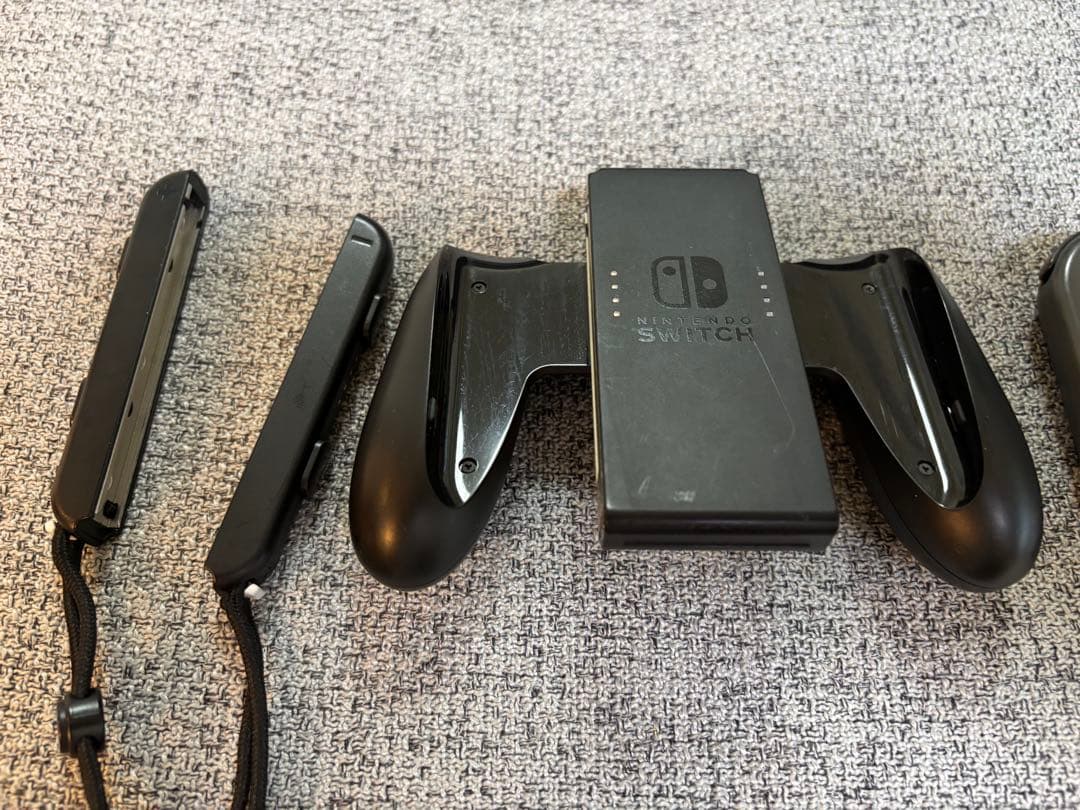Nintendo Switch 本体 + SDカード128GB、ケース、スタンド