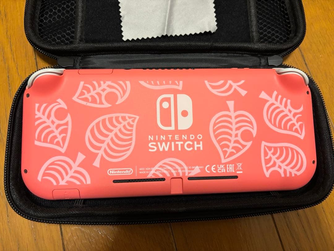 Nintendo Switch light どうぶつの森