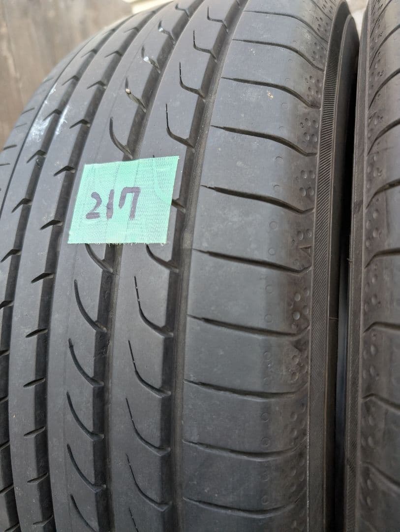 ヨコハマ ブルーアースRV-02 205/60R16 92H 2本
