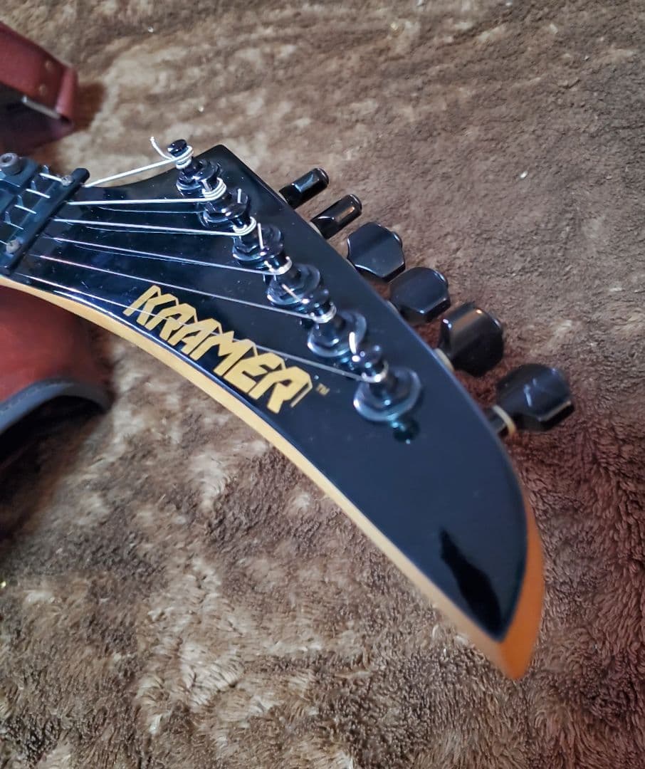 Kramer クレイマー エレキギター ネプチューン USA バナナヘッド