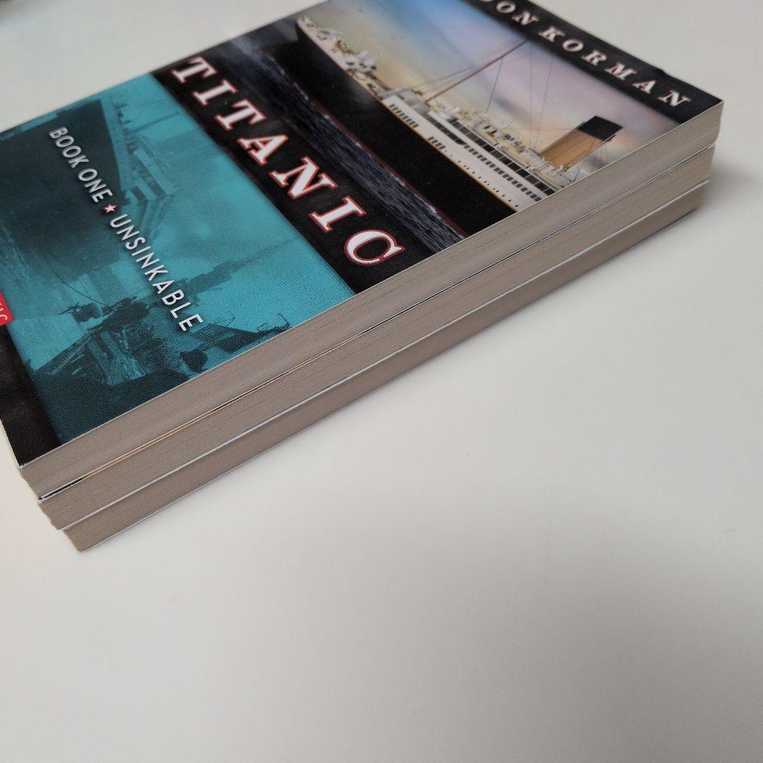 TITANIC GORDON KORMAN【 SCHOLASTIC 】