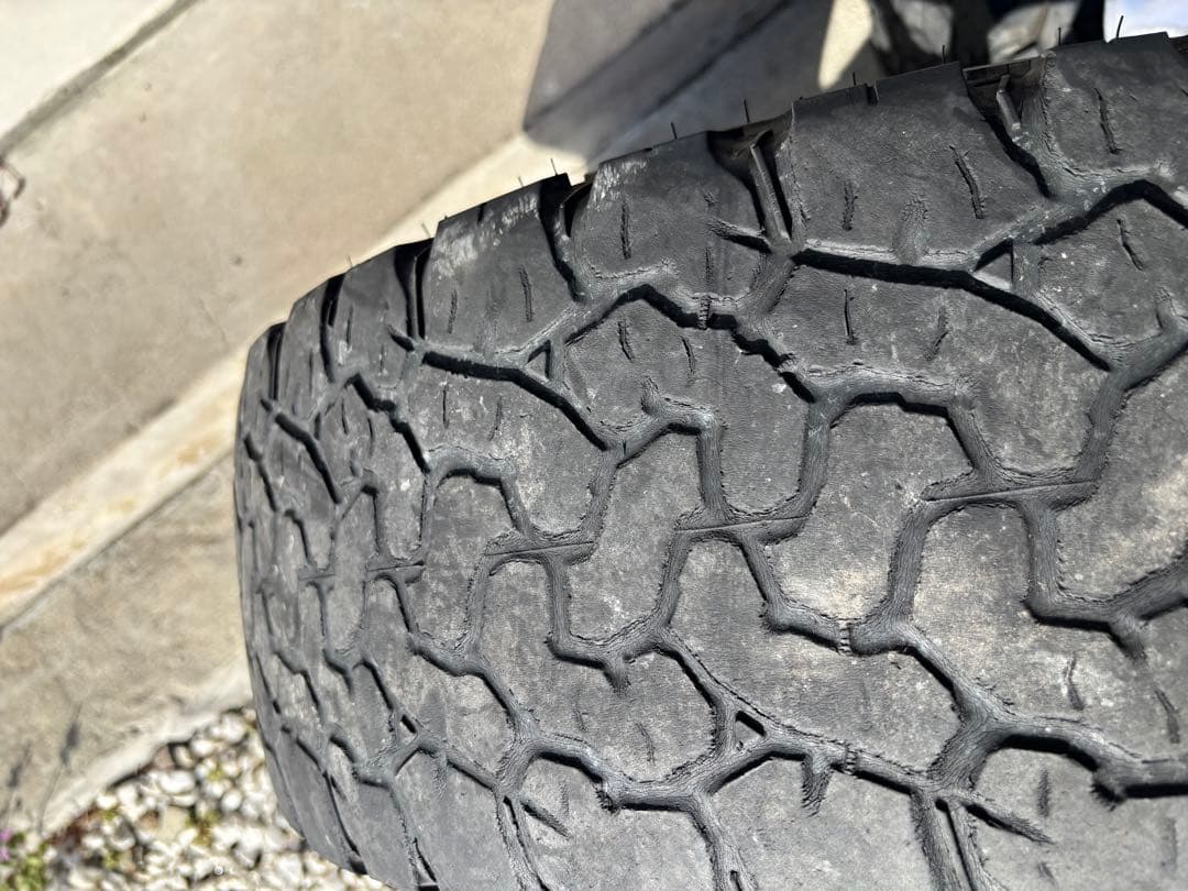 DELTA FORCE OVALデルタフォース17インチアルミホイール4本セット