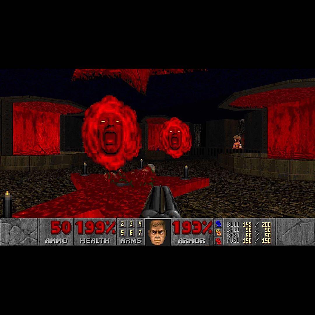 DOOM + DOOM II DOOM 1 + 2 ドゥーム switch