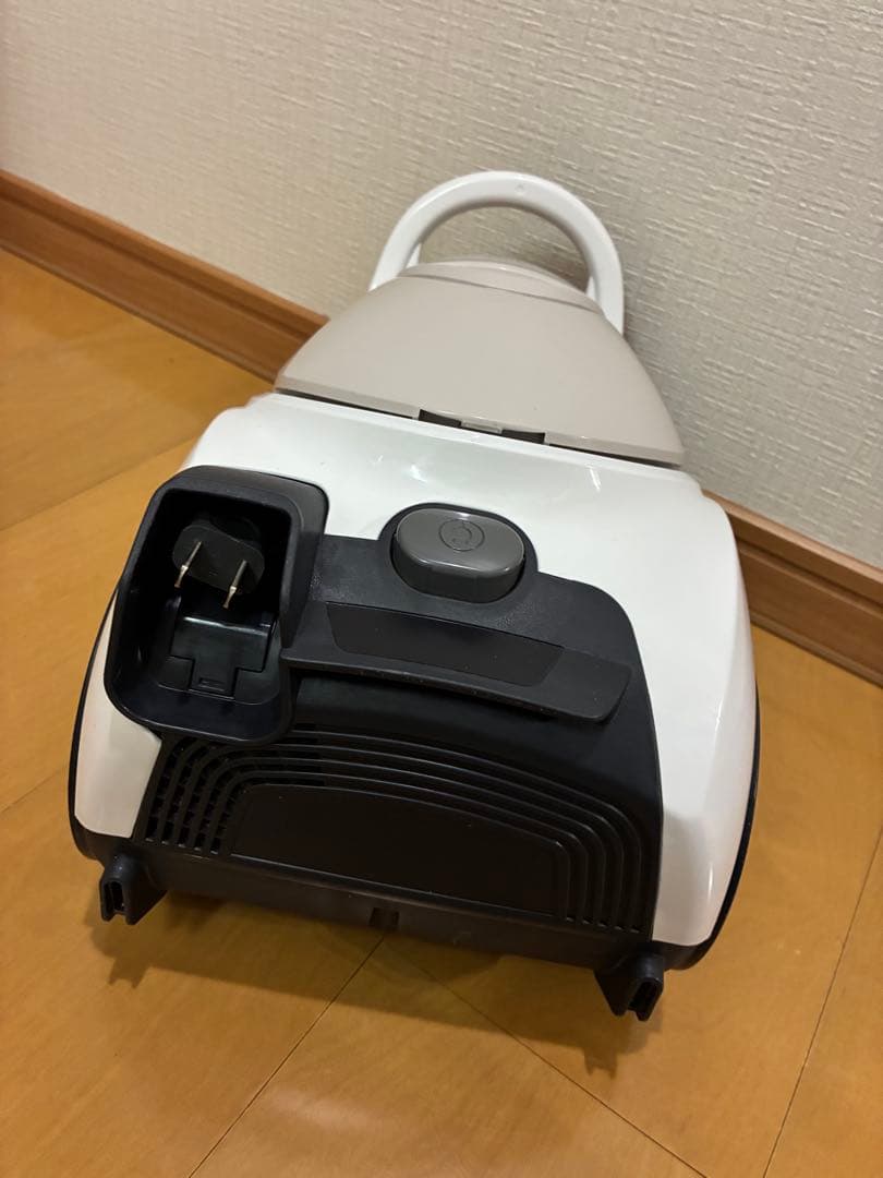 三菱電機　掃除機紙パック式(TC-FJ2D)ホワイト・グレー 本体