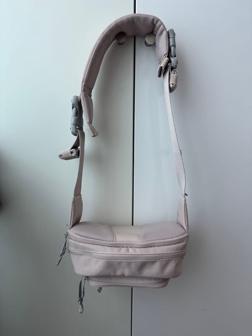 ピンク　ヒップシート