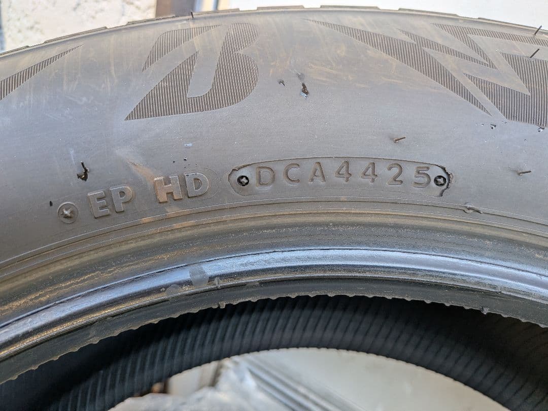 ブリザック DM-V3 225/60R18 スタッドレスタイヤ