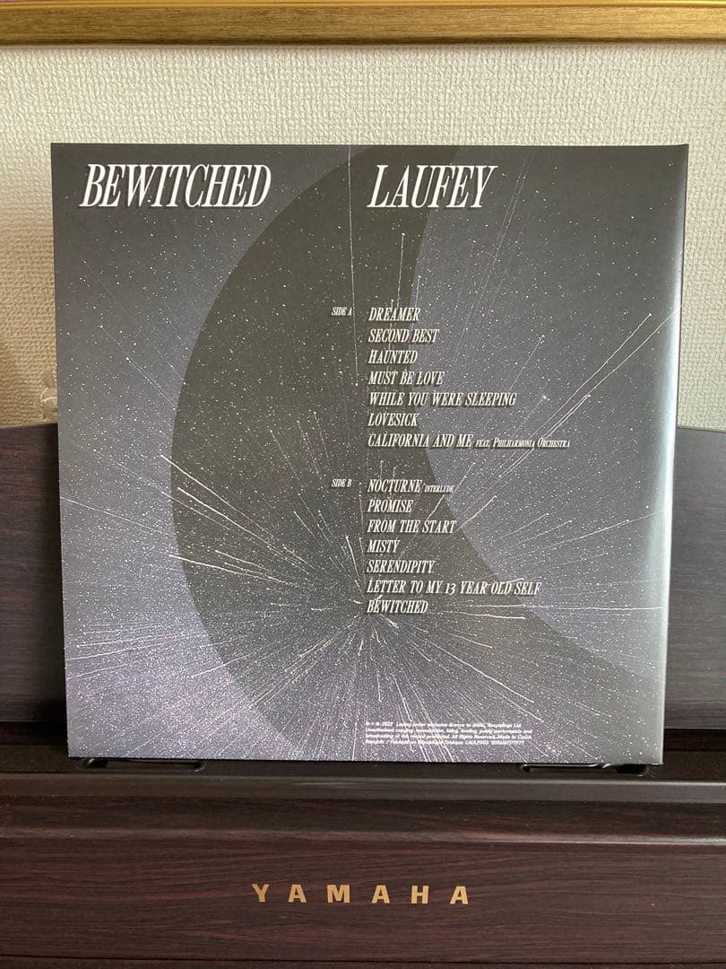 Laufey Bewitched アナログ LP レコード ゲートフォールド仕様