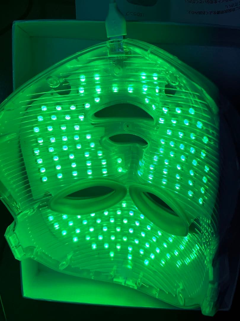 美顔器　LED 美顔マスク