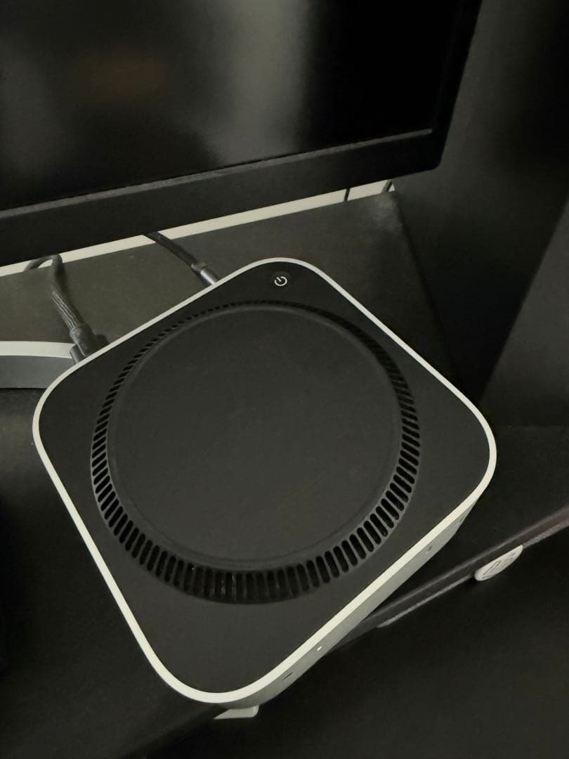 Apple Mac mini M4 シルバー