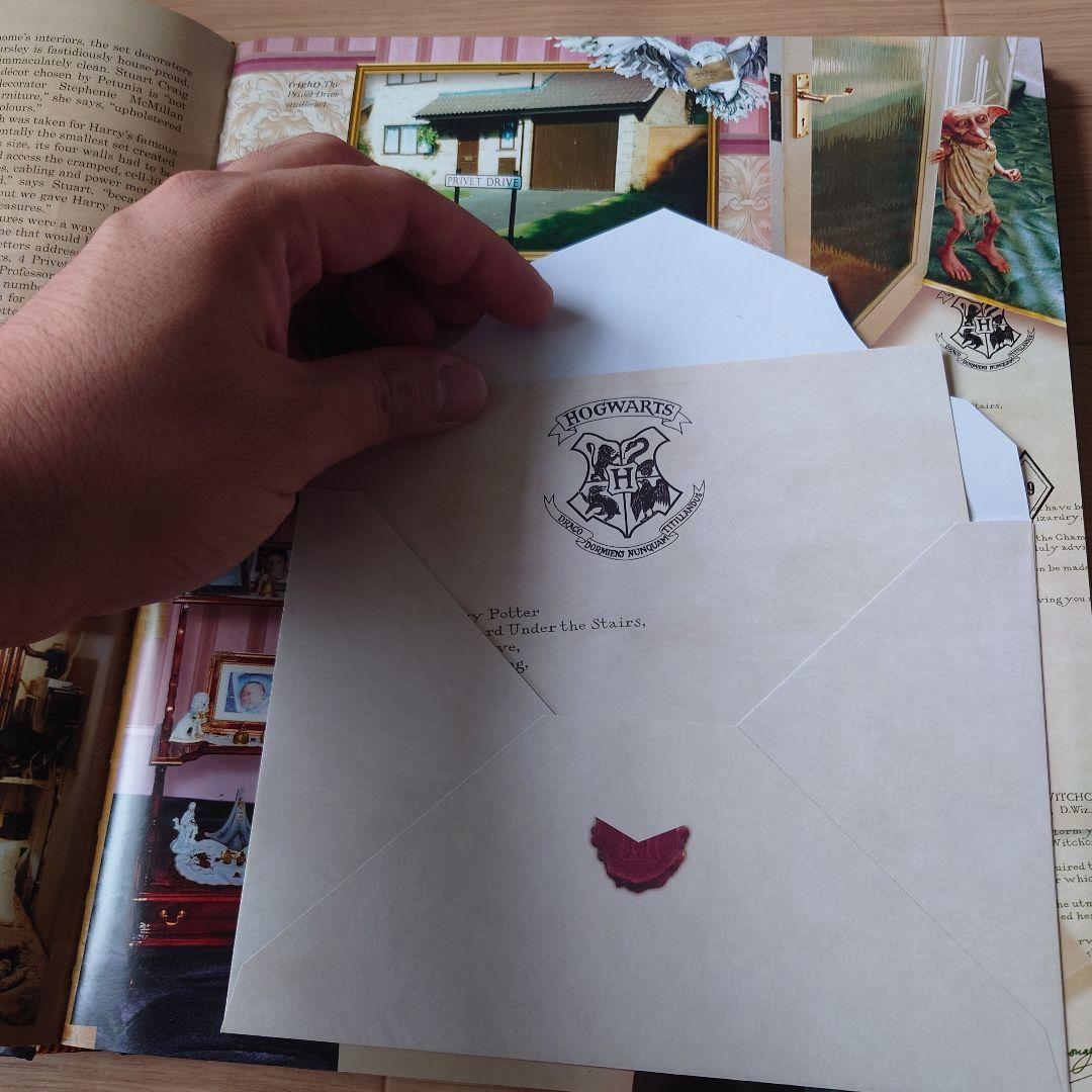洋書 HARRY POTTER FILM WIZARDRY