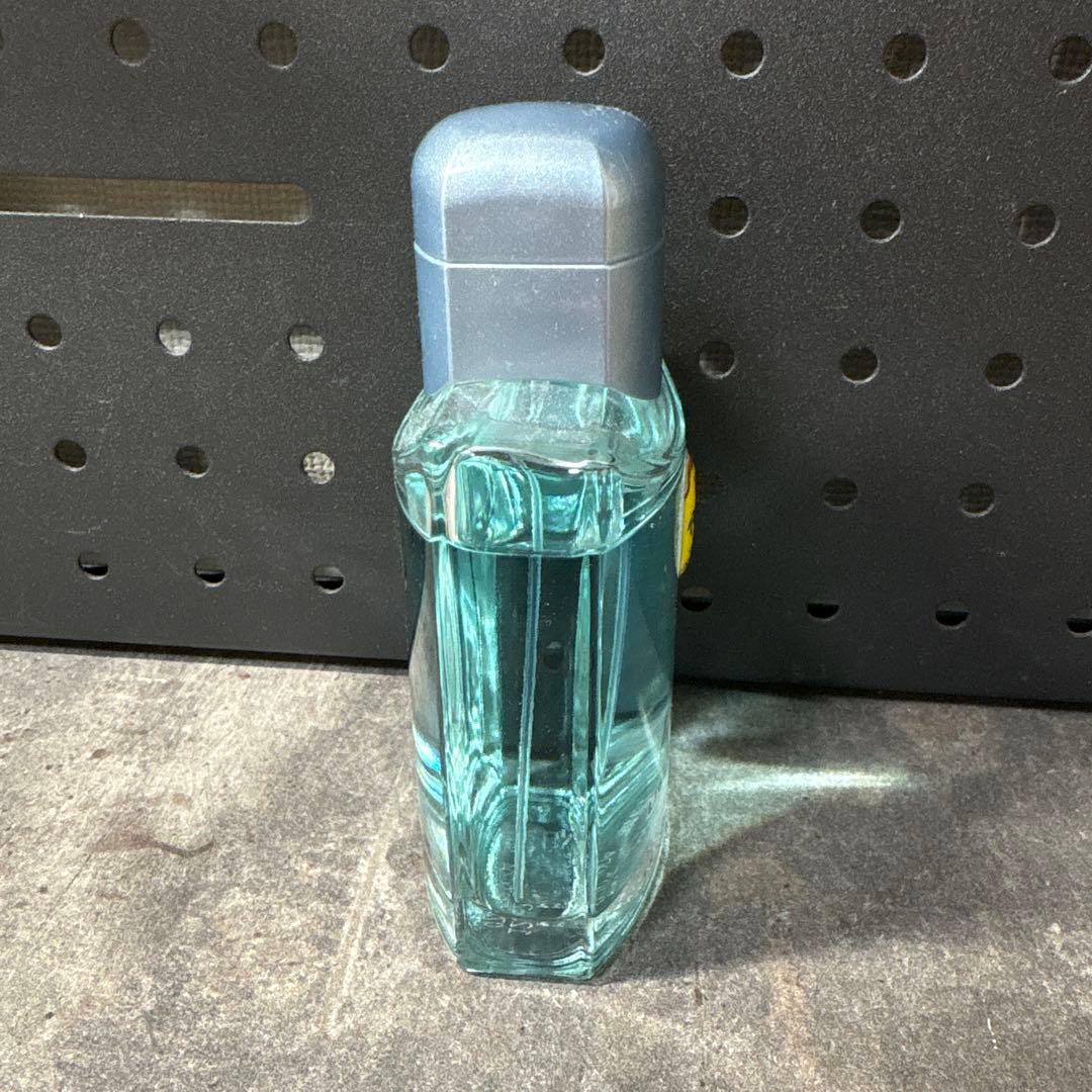 中古品　フェラーリ　ライトエッセンス　オードトワレ　香水　75ml