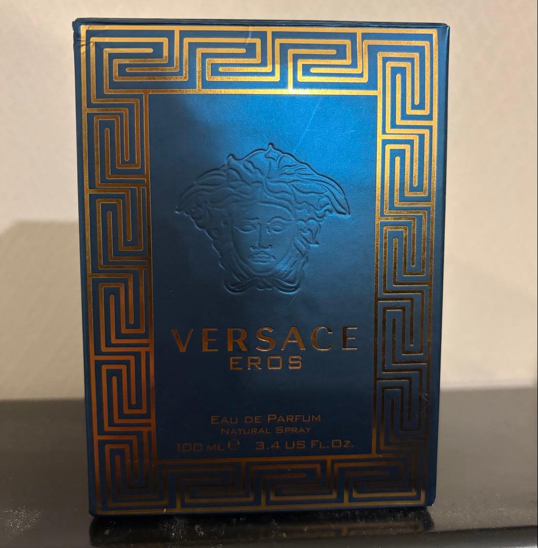 VERSACE EROS Eau de Parfum 100ml ヴェルサーチ