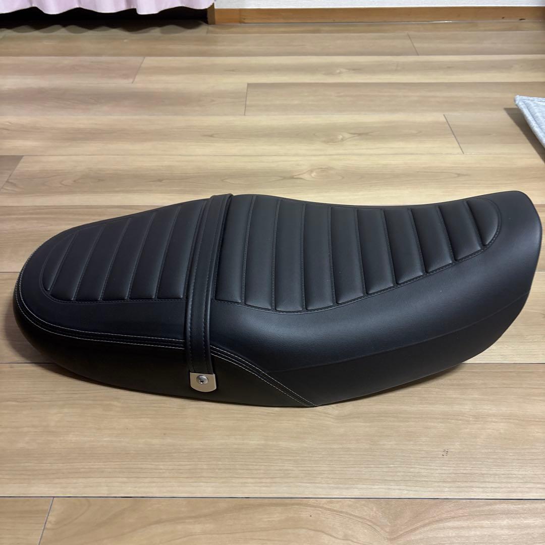 Z900RSハイシート　キズ有り