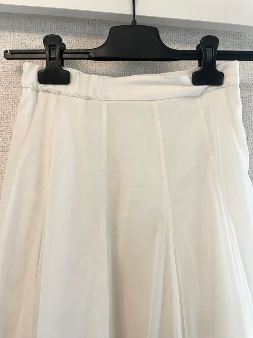 美品 JENNE 白 ロングスカート フレア 上品 春 夏 完売モデル