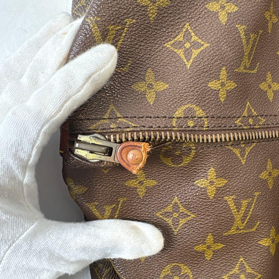 LOUIS VUITTON キーポル50