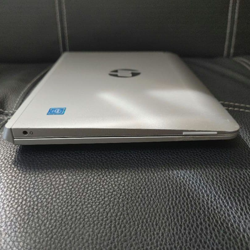 HP 2in1 タブレットPC/Webカメラ/動画視聴/コンパクトで持ち運び便利