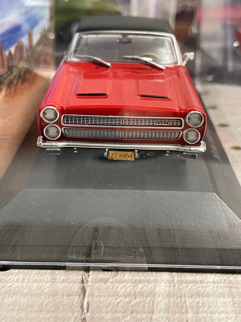 アメリカカーコレクションの1/43スケール Ford GranTorino