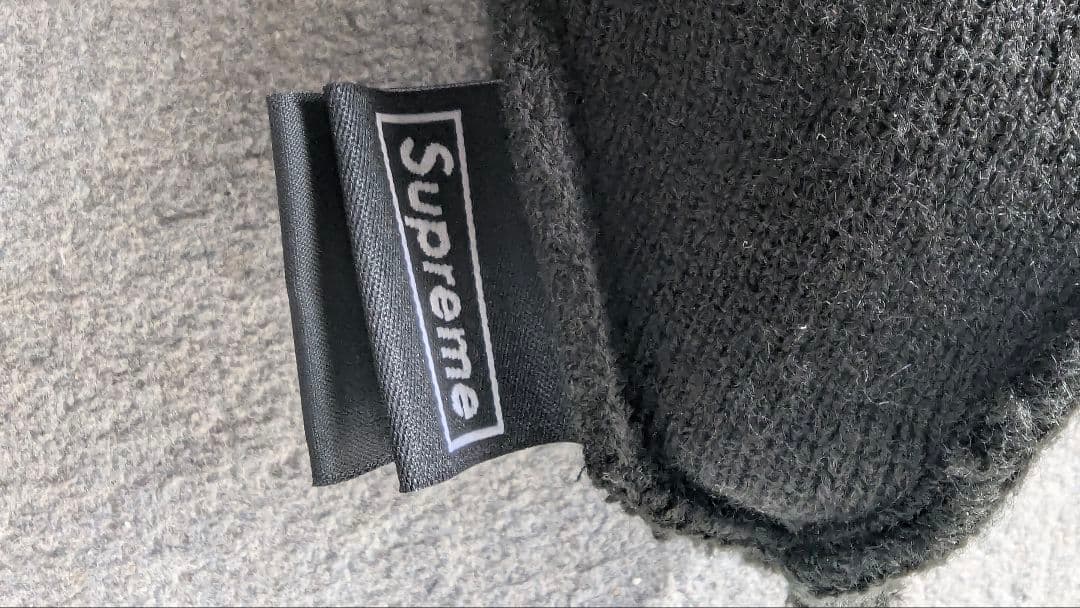 し*ん様 supreme×new era ニット帽　正規品　ボックスロゴ