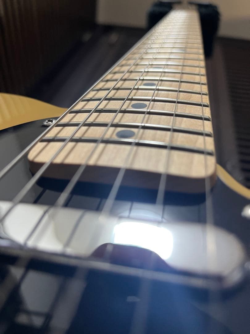 状態よしSquier by fender Affinity Telecaster