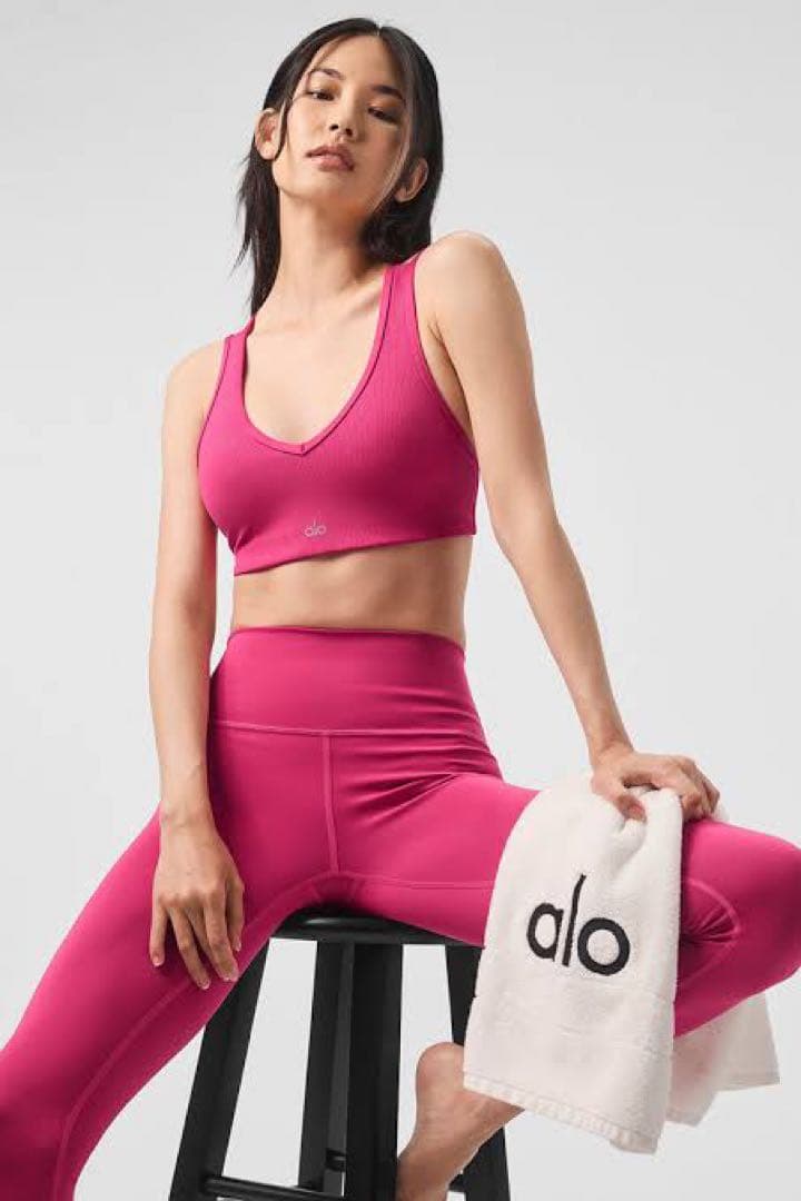 alo yoga ピンクレギンス XXS