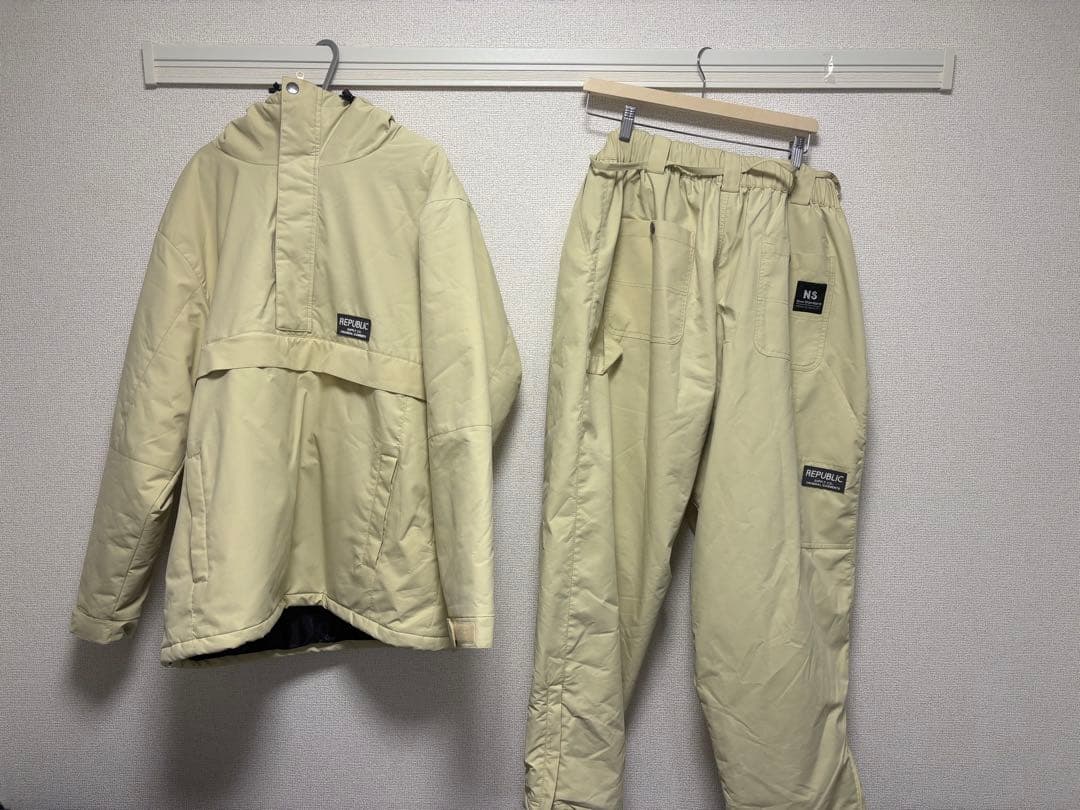 REPUBLIC&CO スノーボードウェア 上下セット