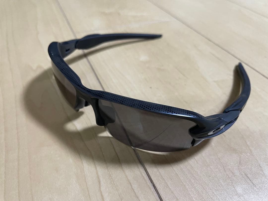 と*よ様 超美品　OAKLEY オークリー OO9271-5261 サングラス
