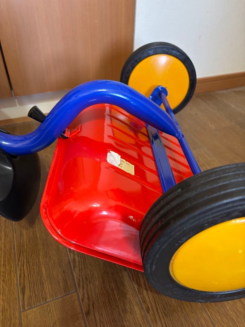 Winther社　三輪車荷台付きゴム製タイヤ