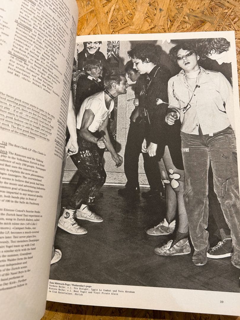 アート・デザイン・音楽 Hot Love Swiss PUNK&WAVE 1976-1980