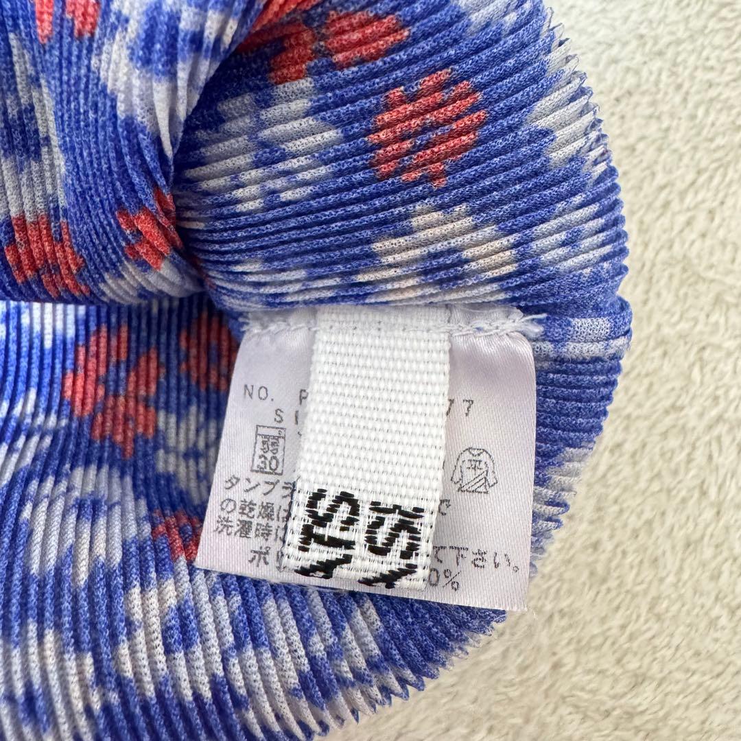 極美品✨PLEATS PLEATS プリーツ　花柄　トップス　半袖　ネイビー