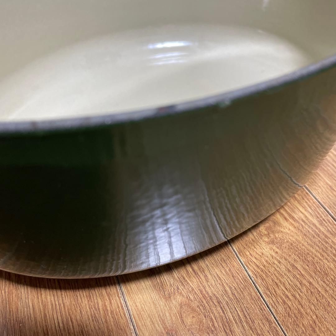 ル・クルーゼ(Le Creuset) ココット・オーバル 23cm