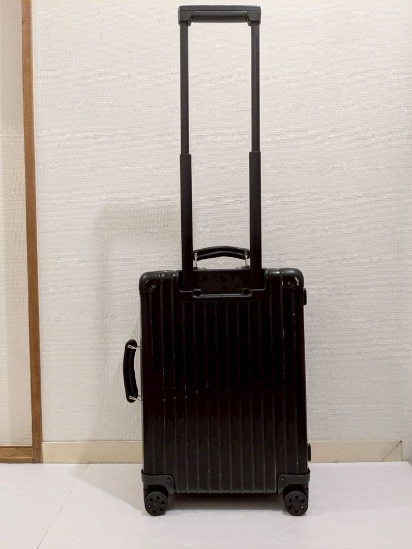 生涯保証 リモワ クラシック キャビン ブラック 36L