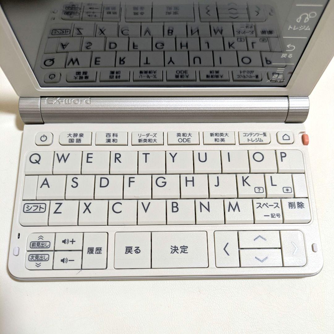く*み様 CASIO 電子辞書 XD-SR9800 英語モデル